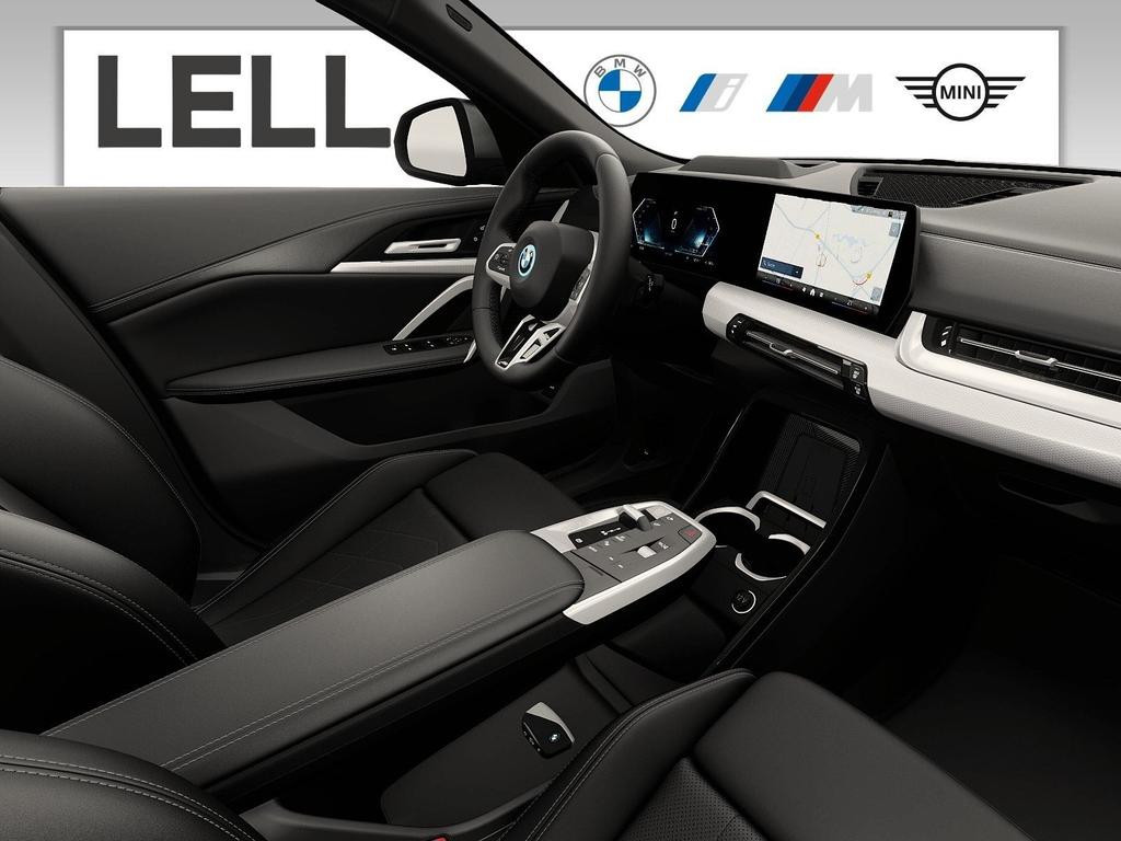 BMW iX2