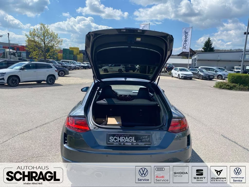 Audi TT