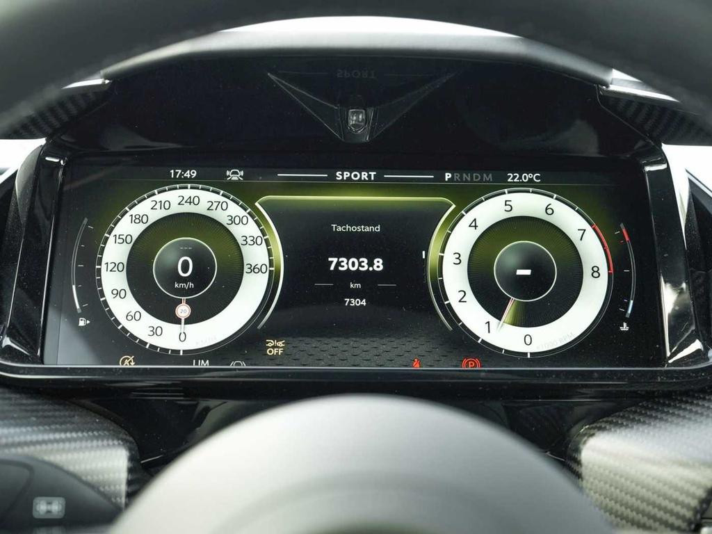 Aston Martin V8 Vantage