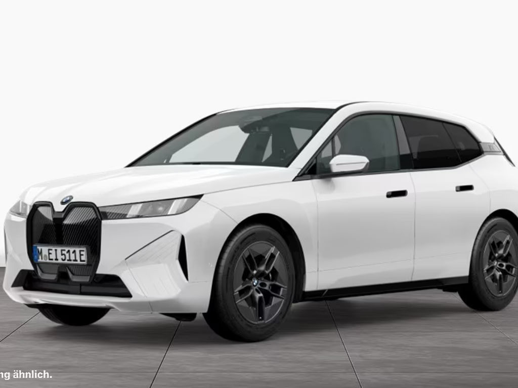 BMW iX xDrive45