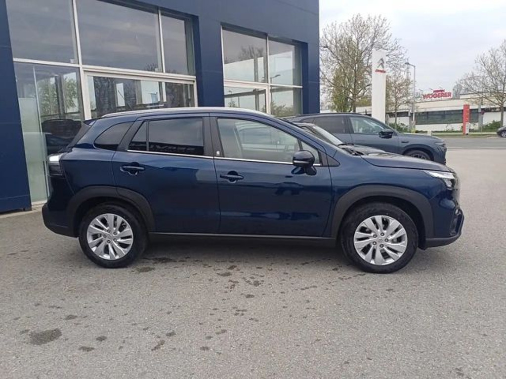 Suzuki S-Cross