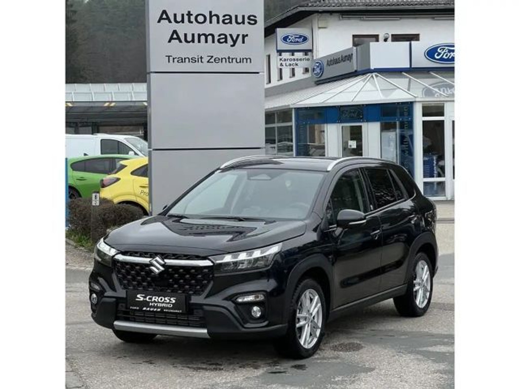 Suzuki S-Cross