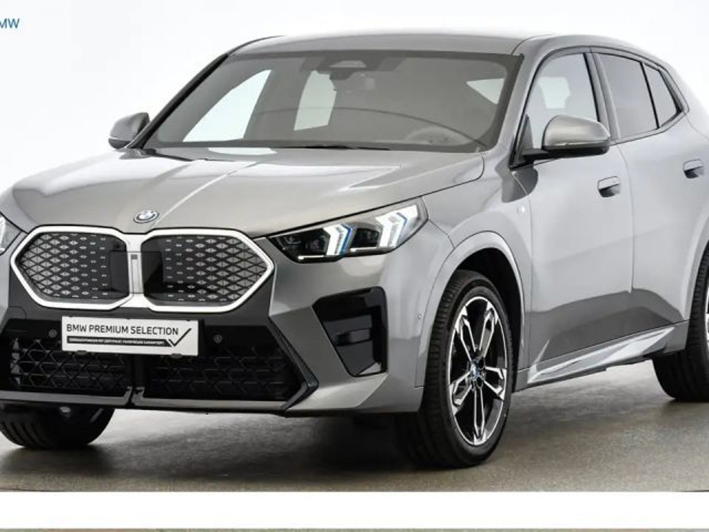 BMW iX2 eDrive20