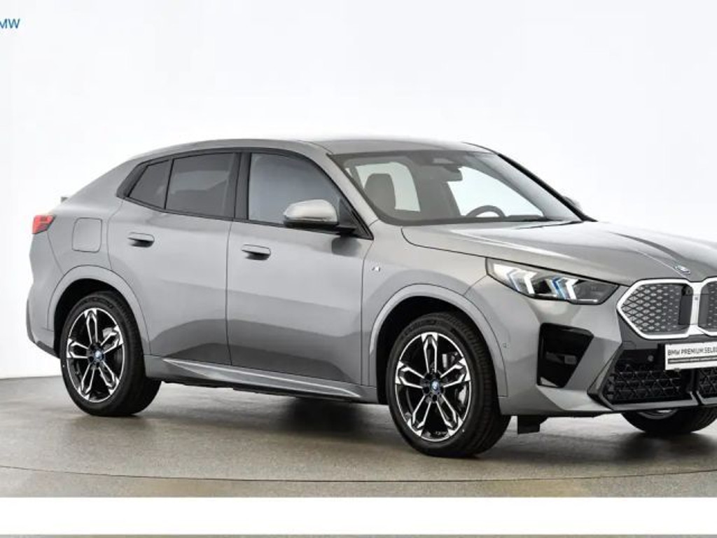 BMW iX2