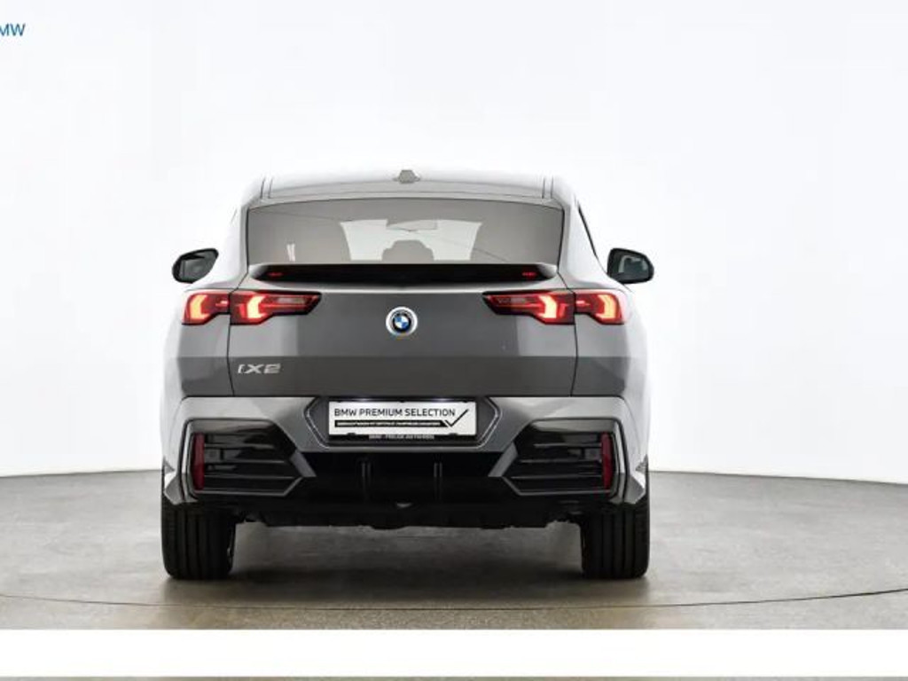 BMW iX2