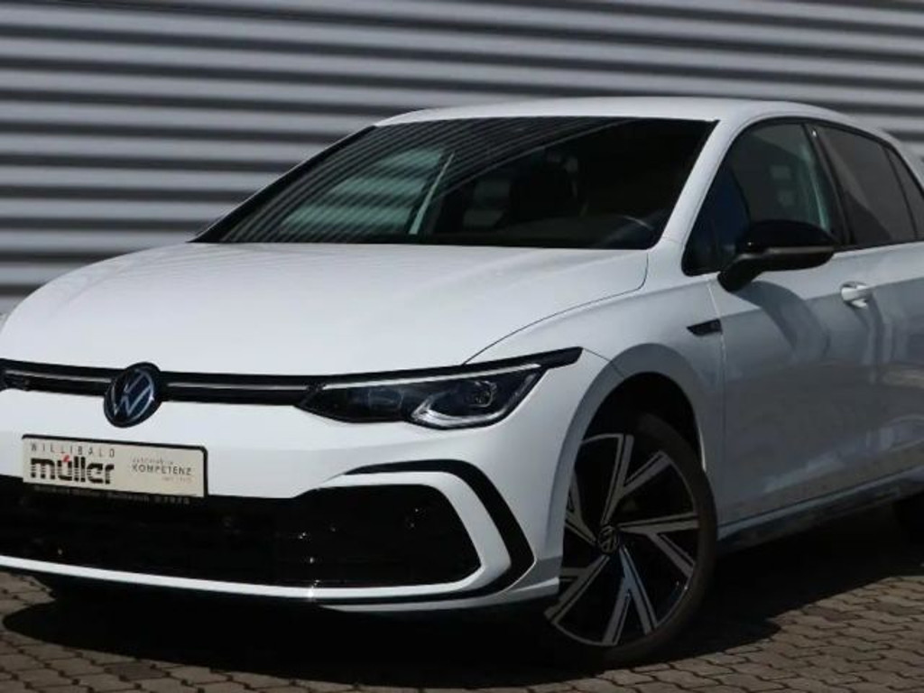 Volkswagen Golf R-Line