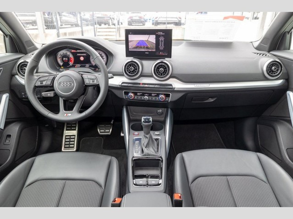 Audi SQ2
