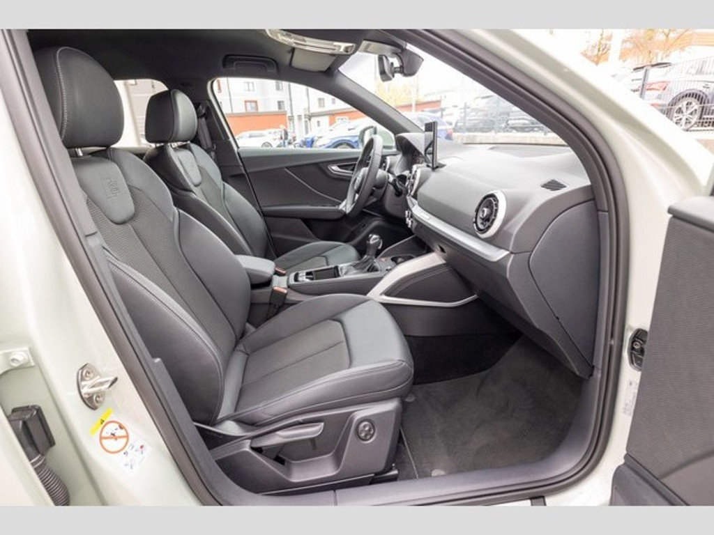 Audi SQ2
