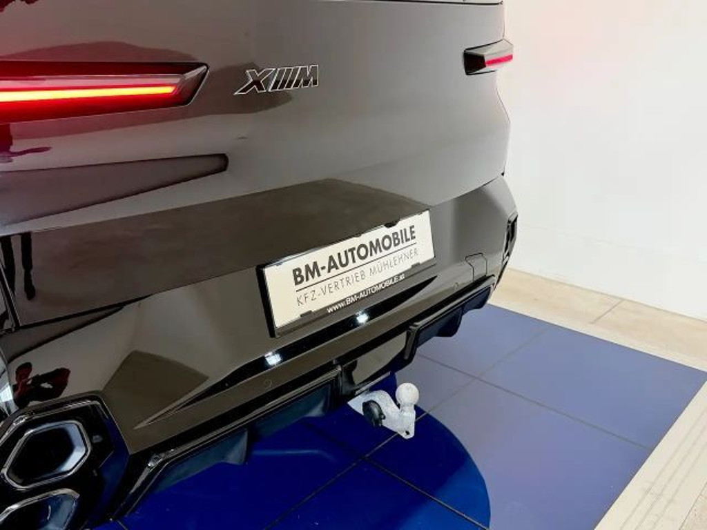 BMW XM