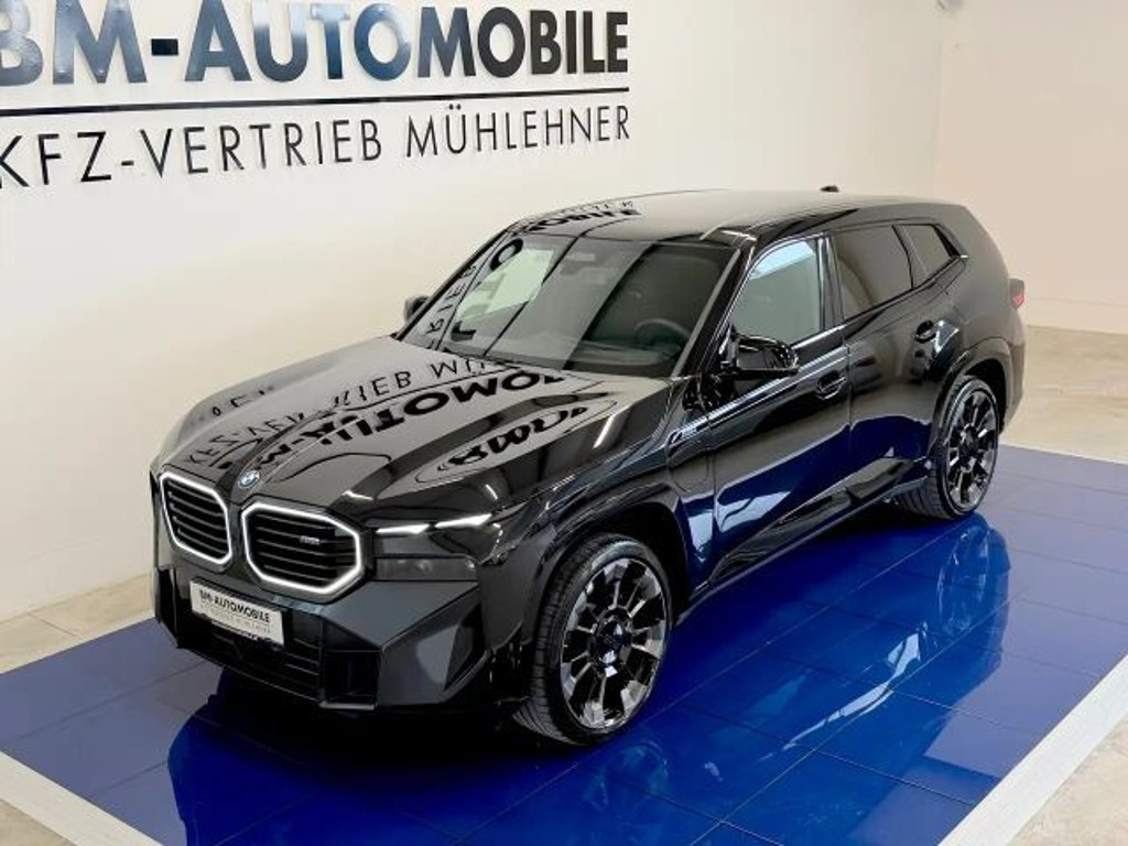 BMW XM