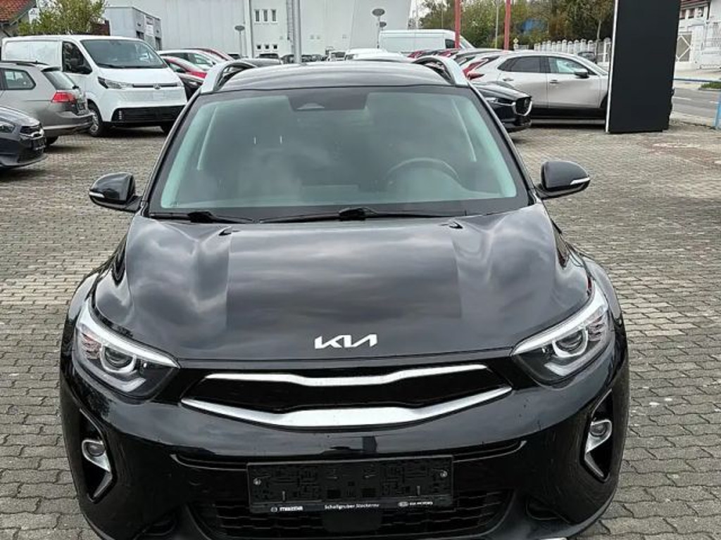 Kia Stonic STONIC/SILBER/UVO/1.2 DPI/MT5/84/P3