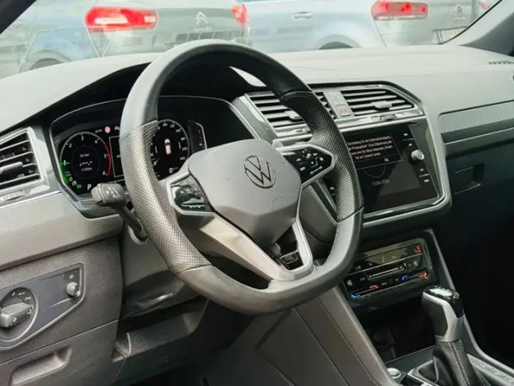 Volkswagen Tiguan 4Motion R-Line