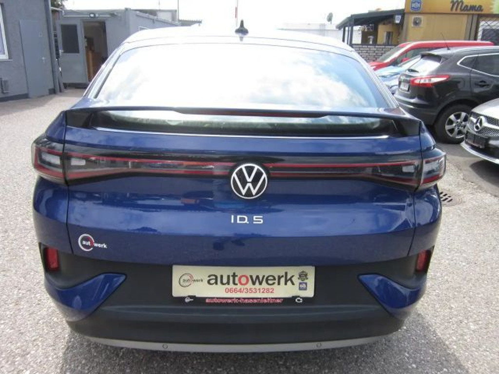 Volkswagen ID.5
