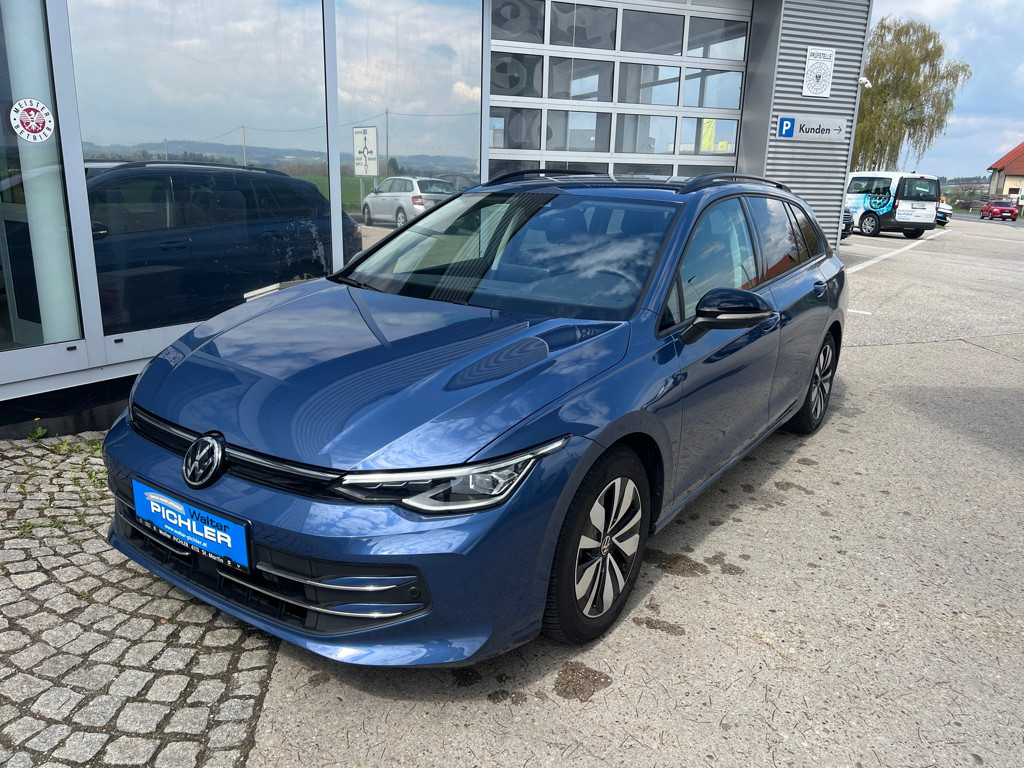 Volkswagen Golf Life Variant