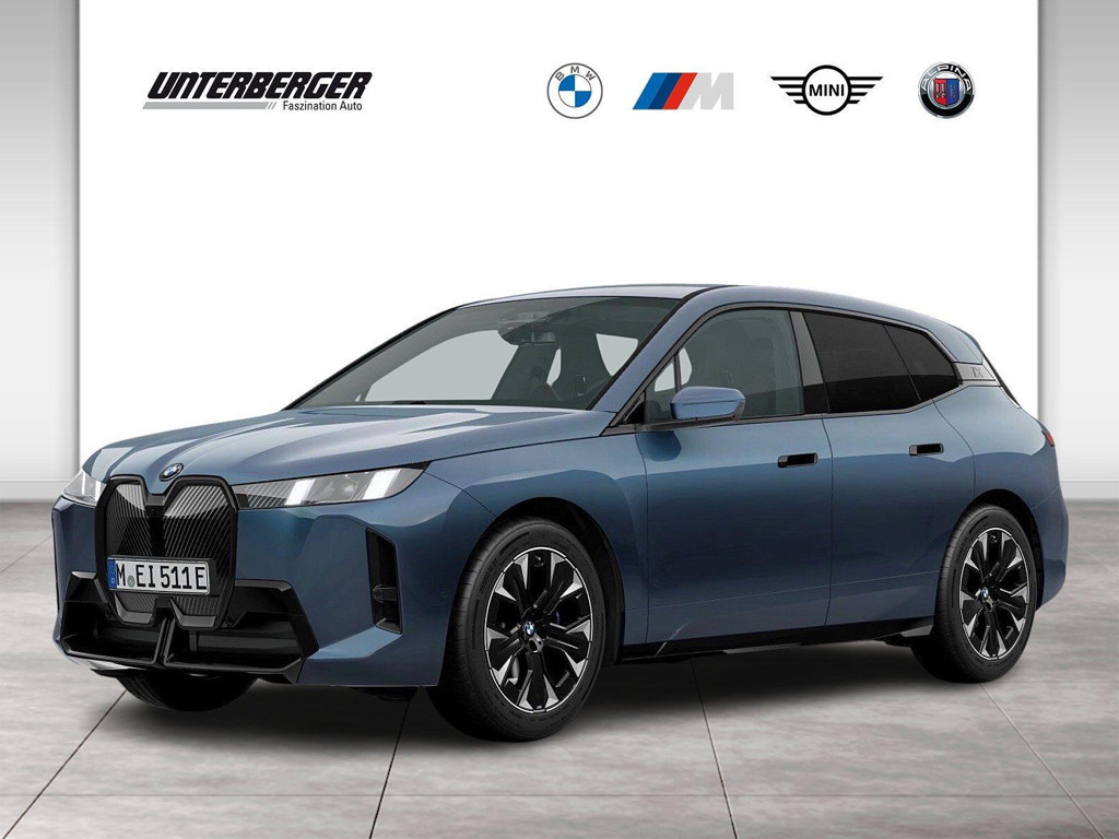 BMW iX xDrive45
