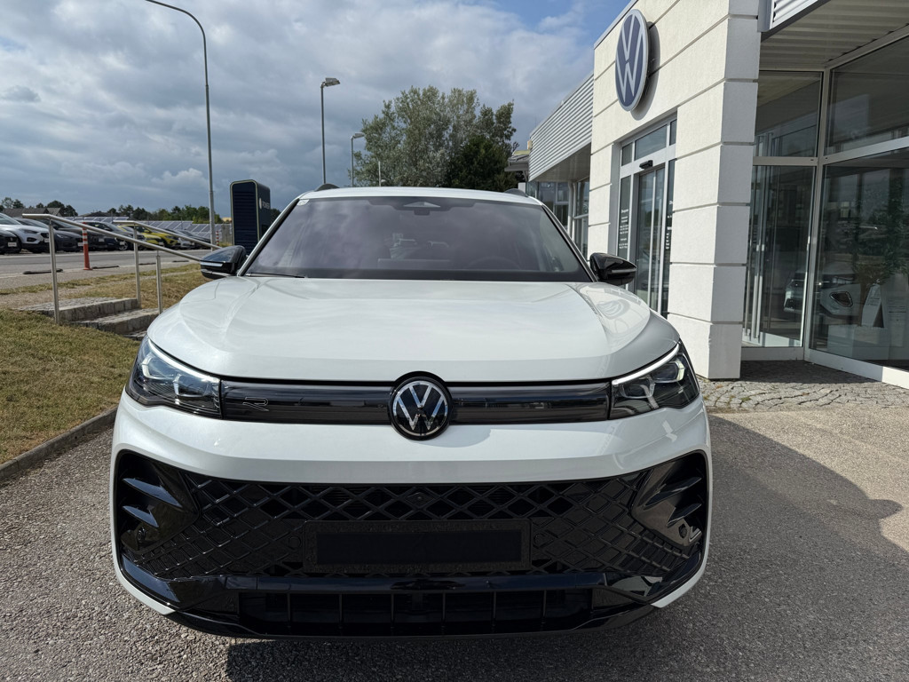 Volkswagen Tiguan 4Motion DSG R-Line