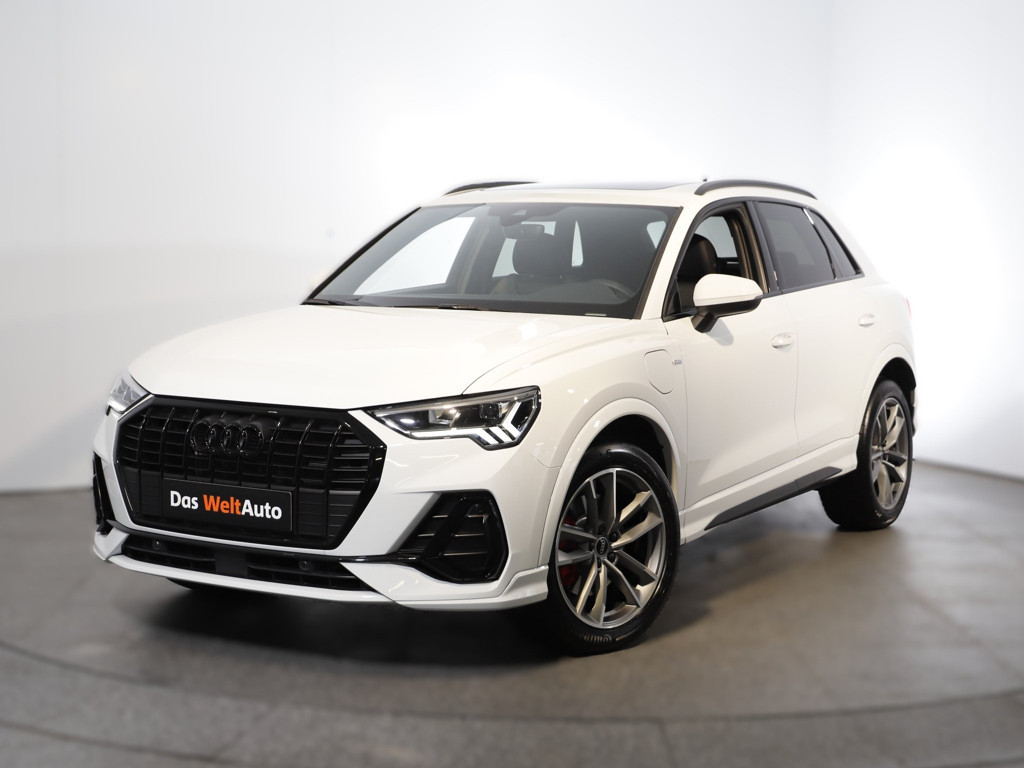 Audi Q3 S-Line Hybride 45 TFSI