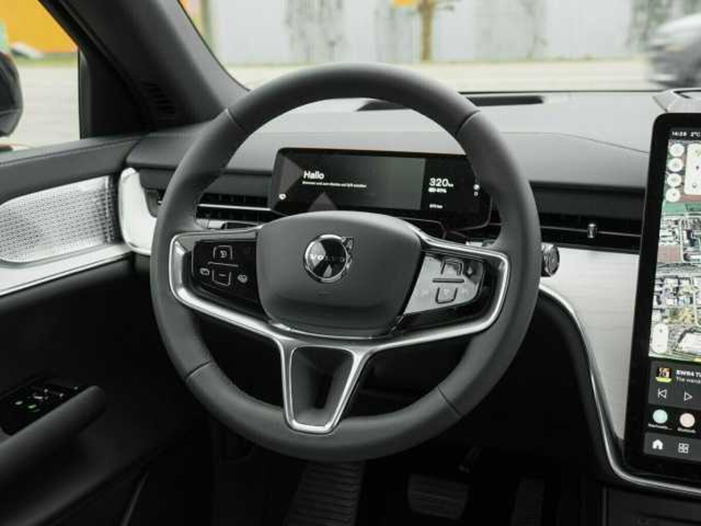 Volvo EX90