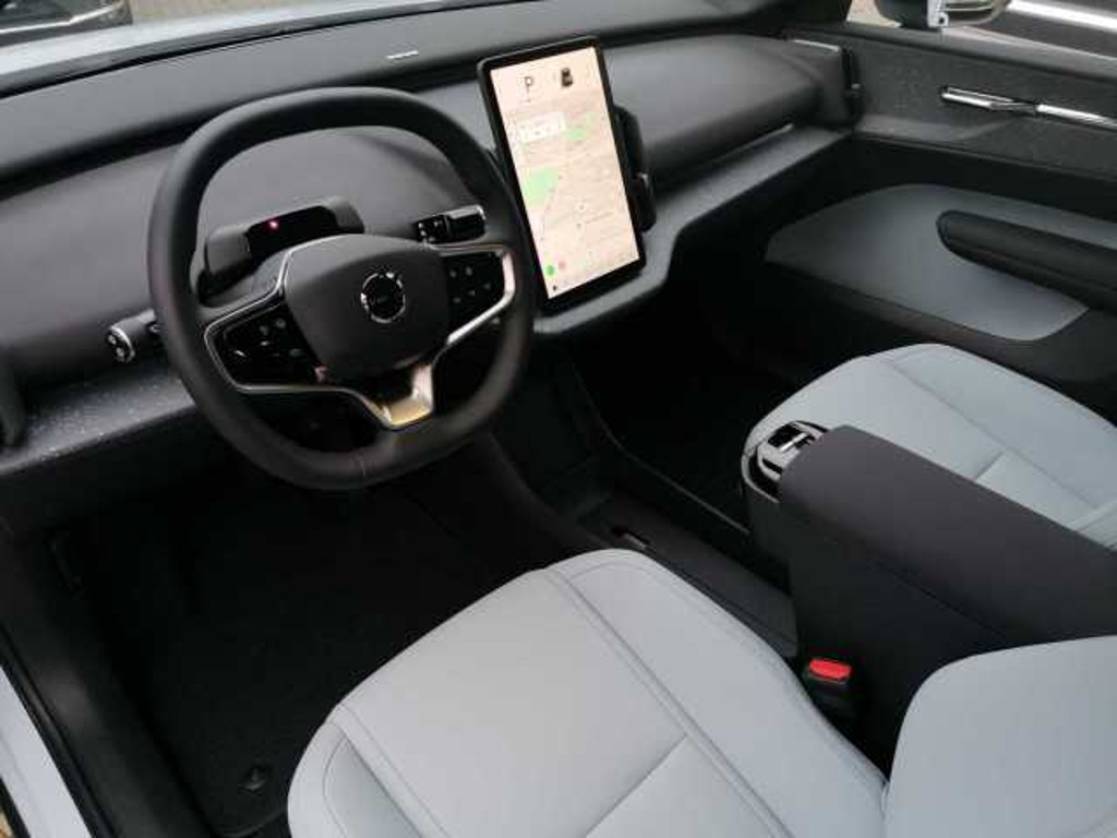 Volvo EX30