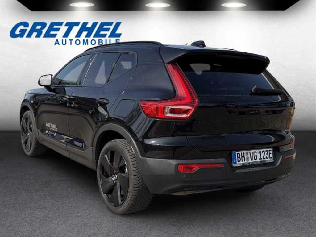 Volvo EX40