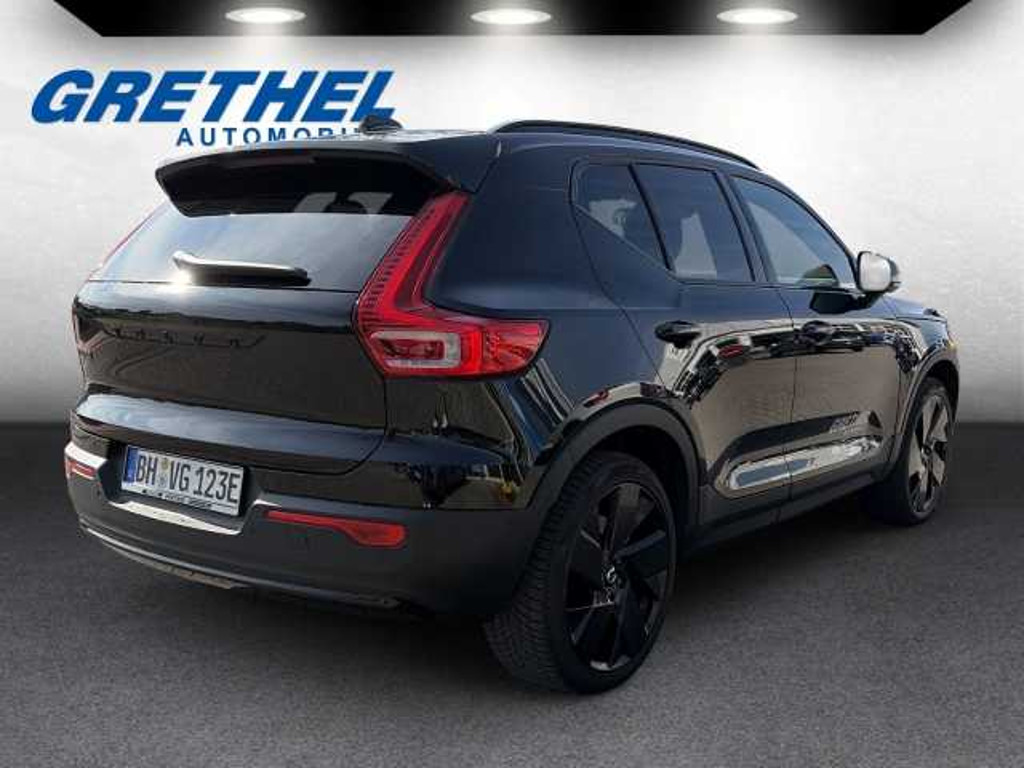 Volvo EX40