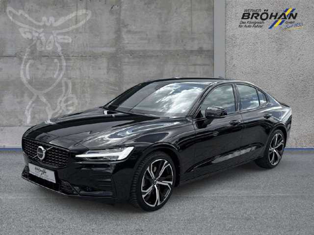 Volvo S60 Plus Dark