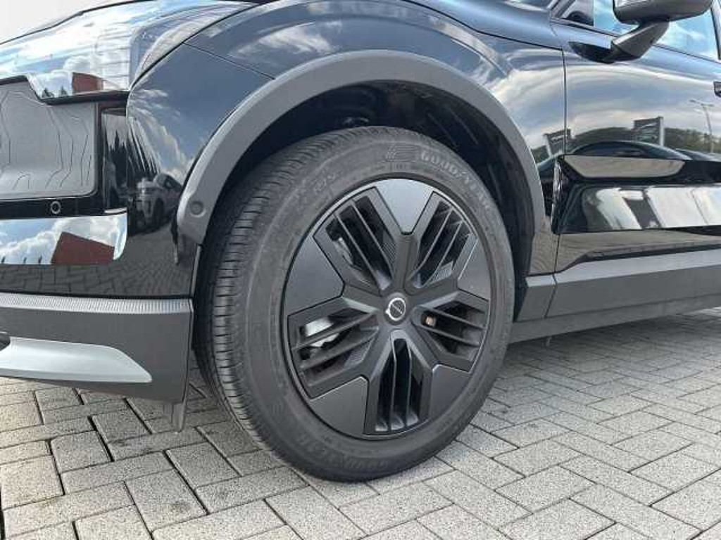 Volvo EX30