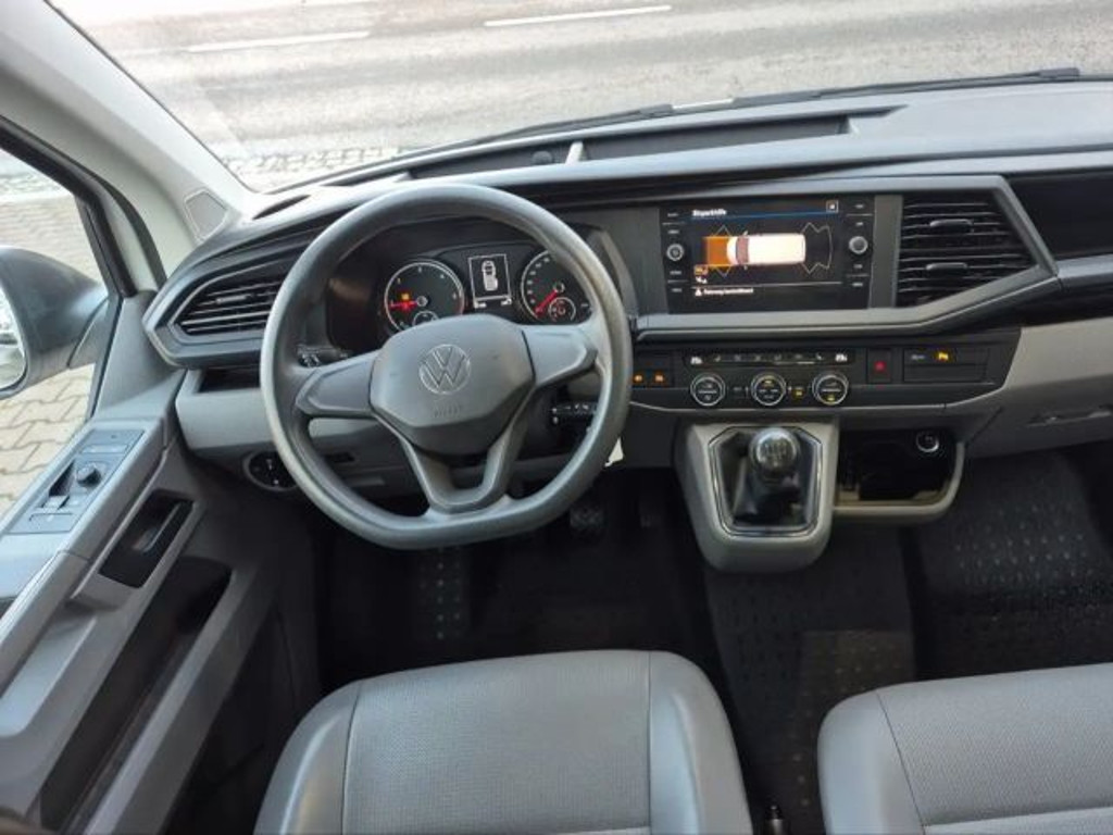 Volkswagen Caravelle