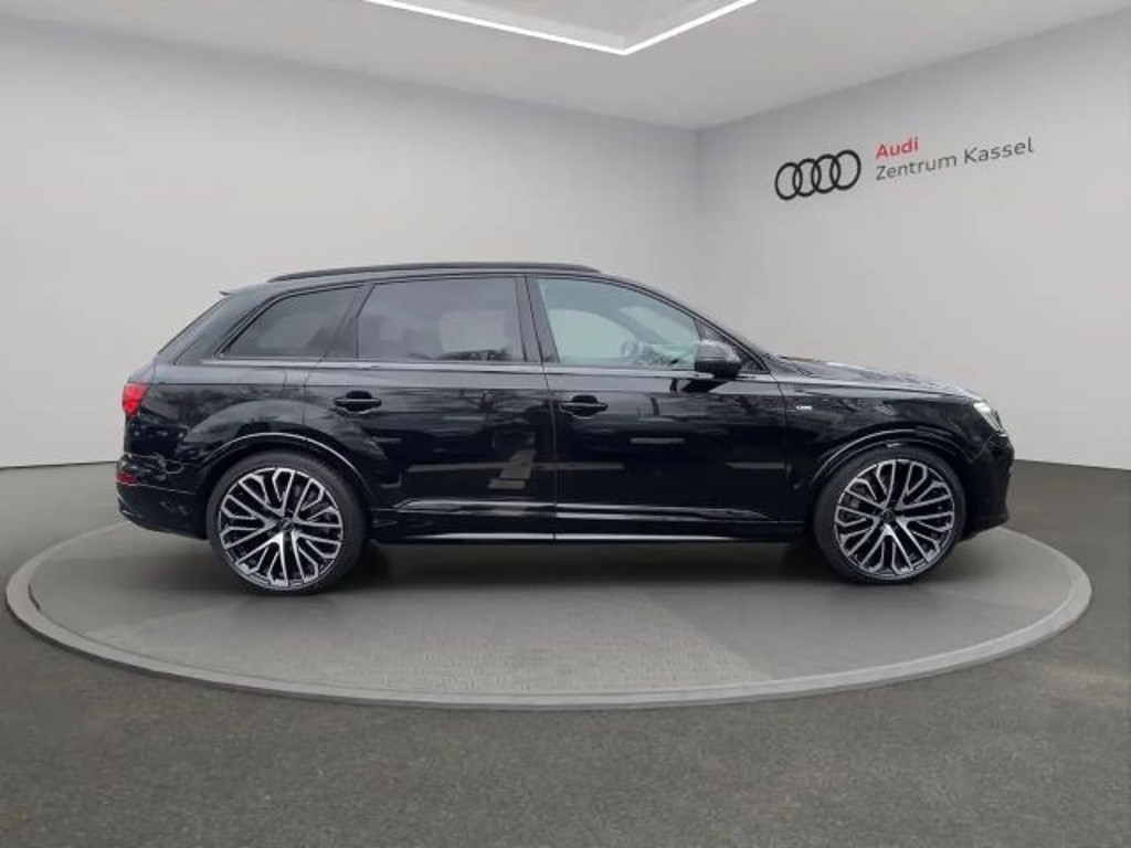Audi Q7 S-Line 50 TDI