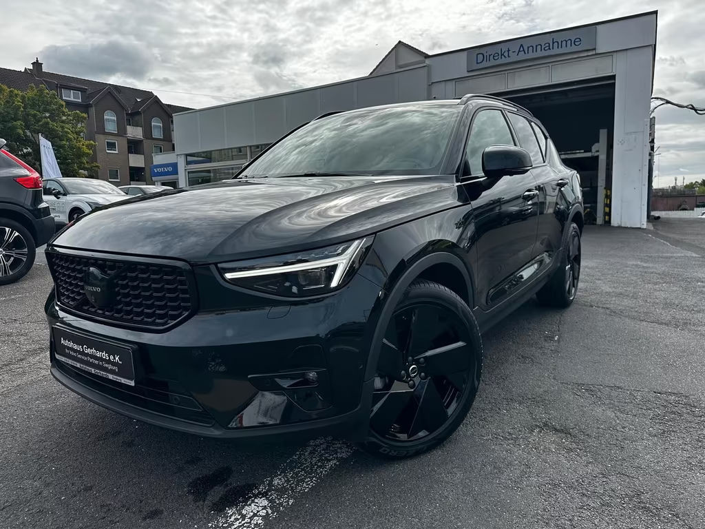Volvo XC40 Plus