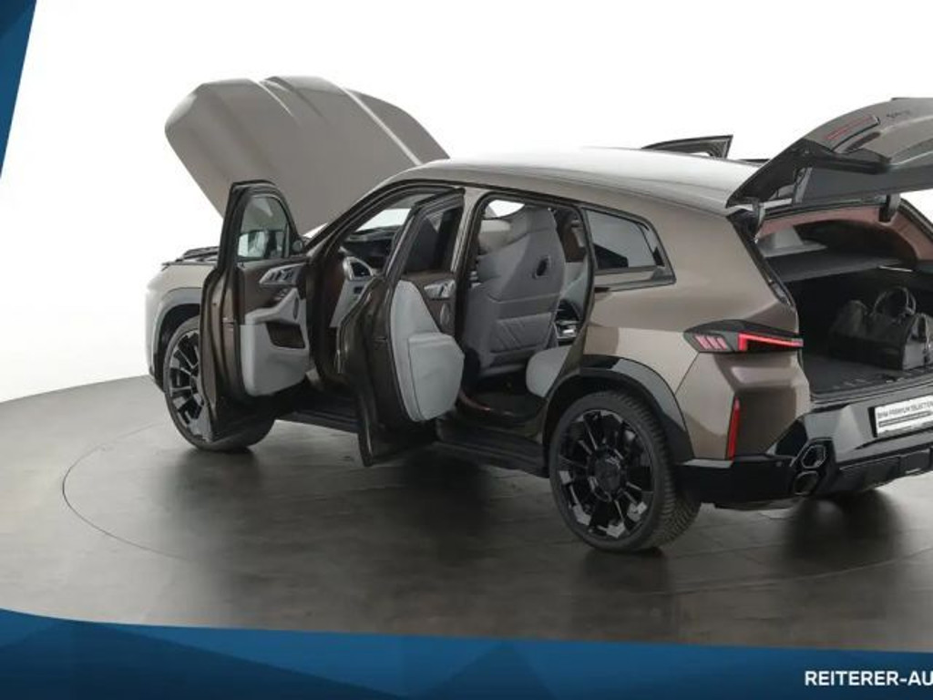 BMW XM