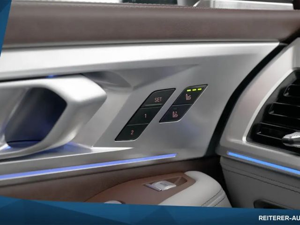 BMW XM