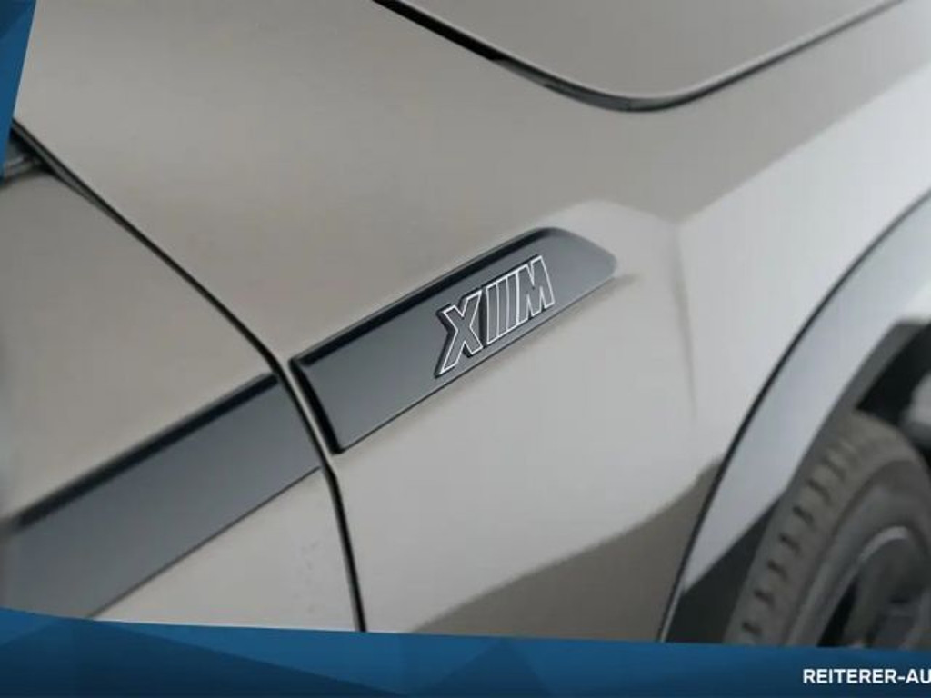 BMW XM