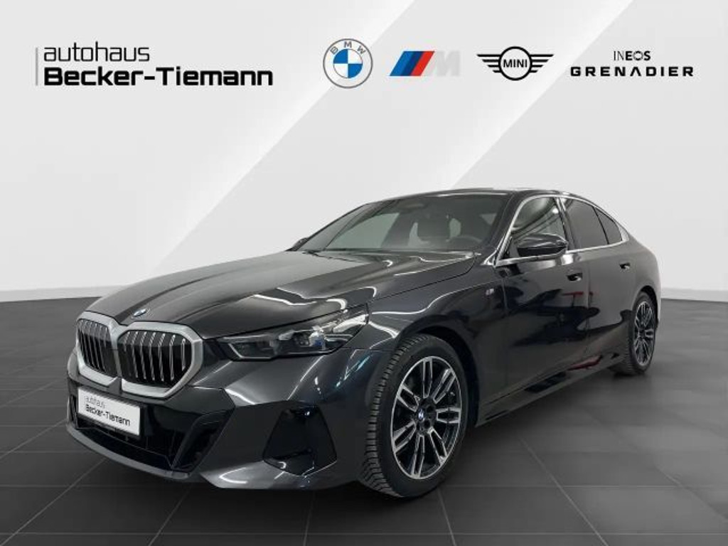 BMW 5 Serie 520 M-Sport Sedan 520d