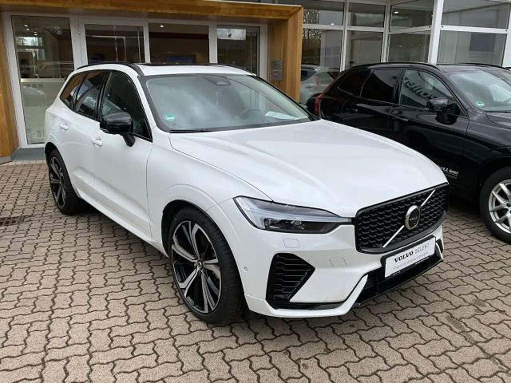 Volvo XC60 AWD T8 Recharge Dark Ultra