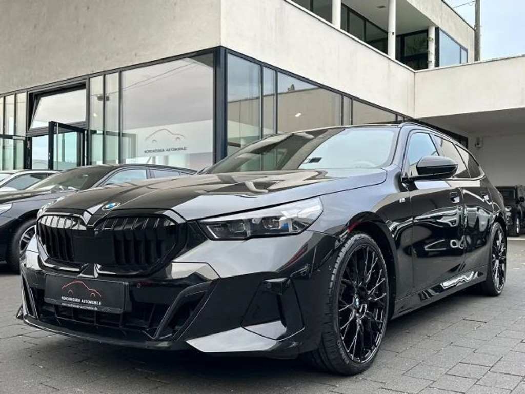 BMW 5 Serie 540 M-Sport xDrive Touring 540d