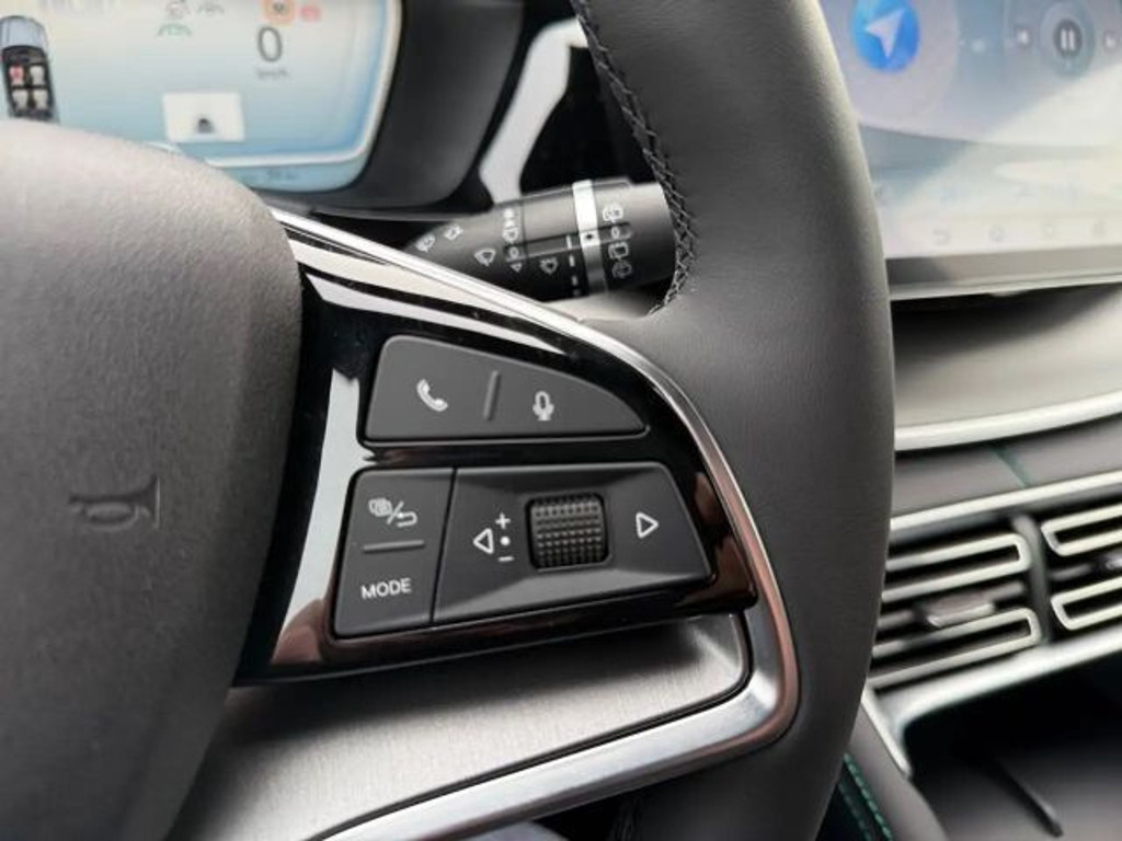 BYD Seal U