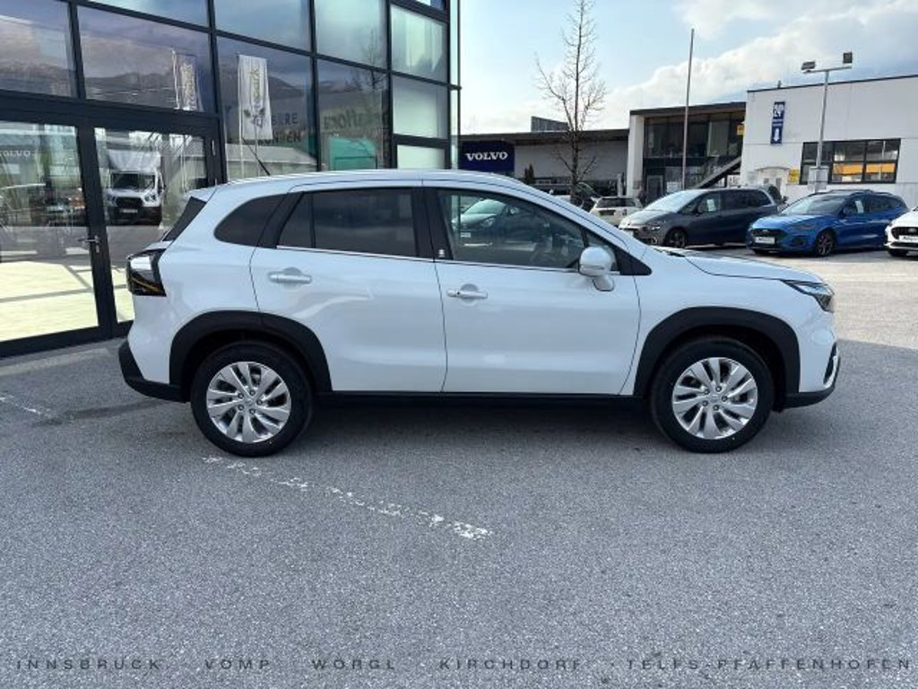 Suzuki S-Cross