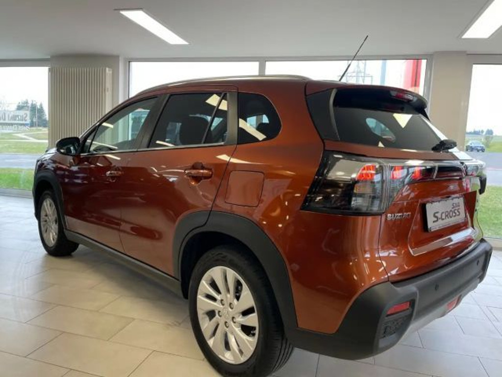 Suzuki S-Cross