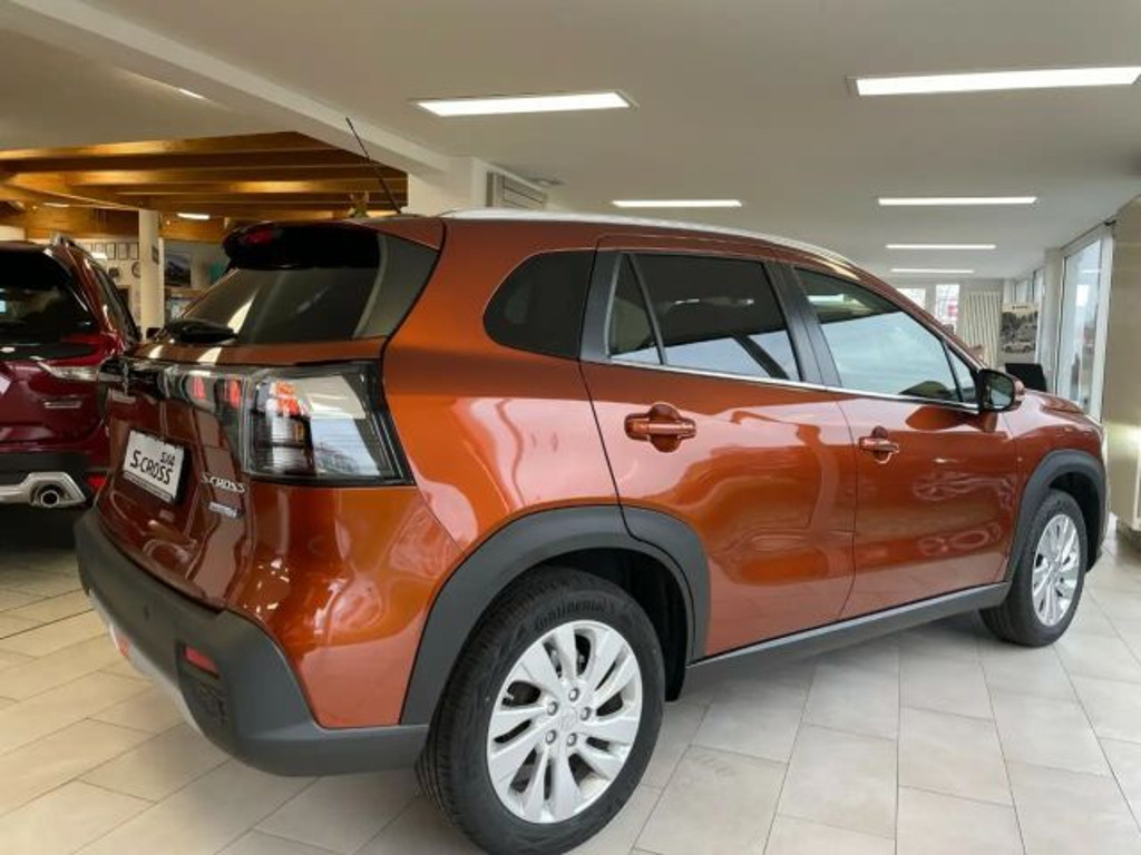 Suzuki S-Cross