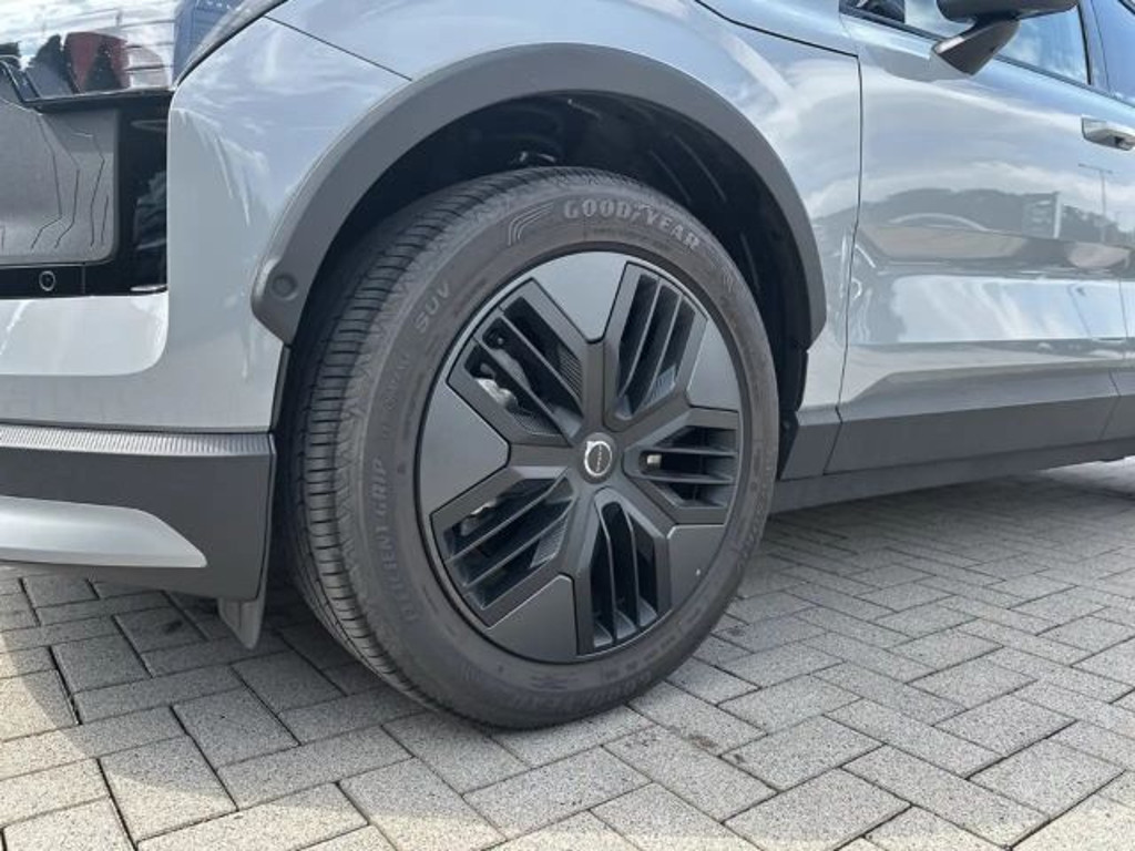 Volvo EX30