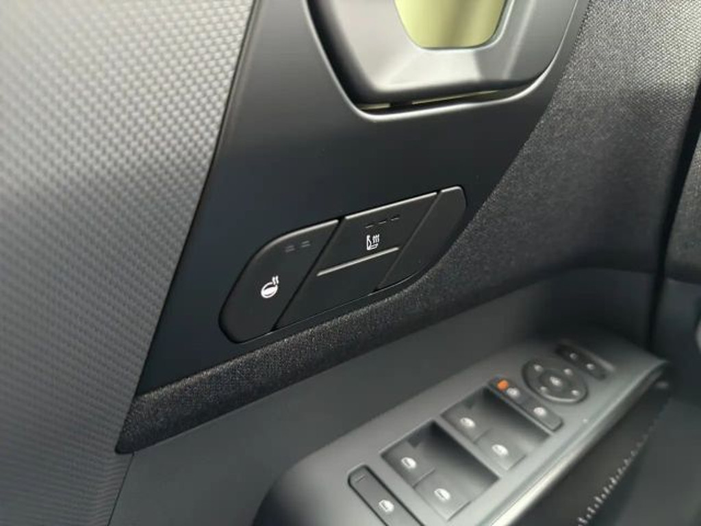 Kia EV2