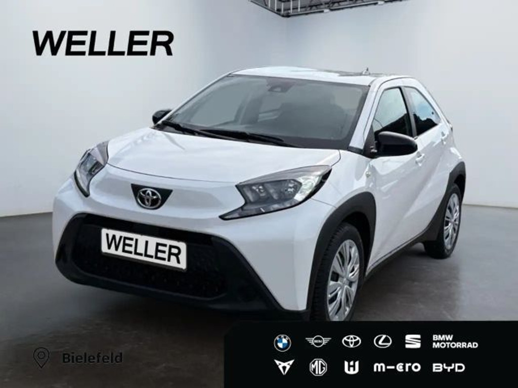 Toyota Aygo X Business Hatchback