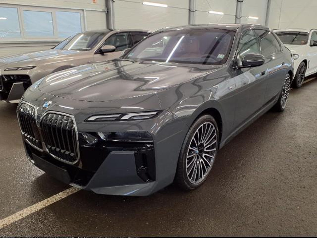 BMW 7 Serie 740 M-Sport xDrive Sedan 740d