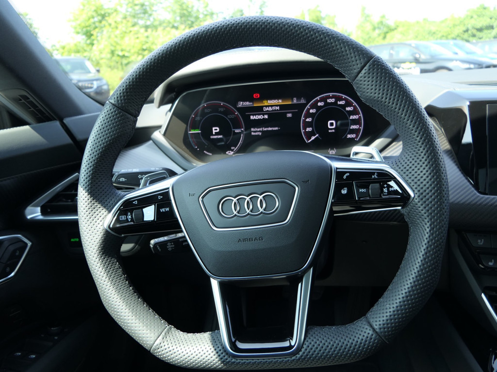 Audi e-tron GT