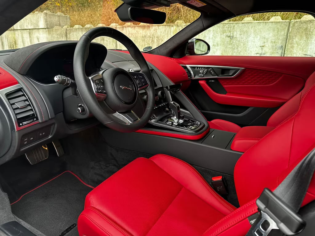 Jaguar F-Type