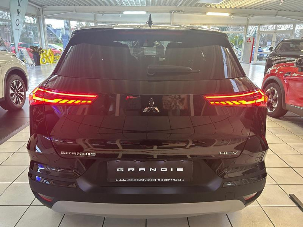 Mitsubishi Grandis