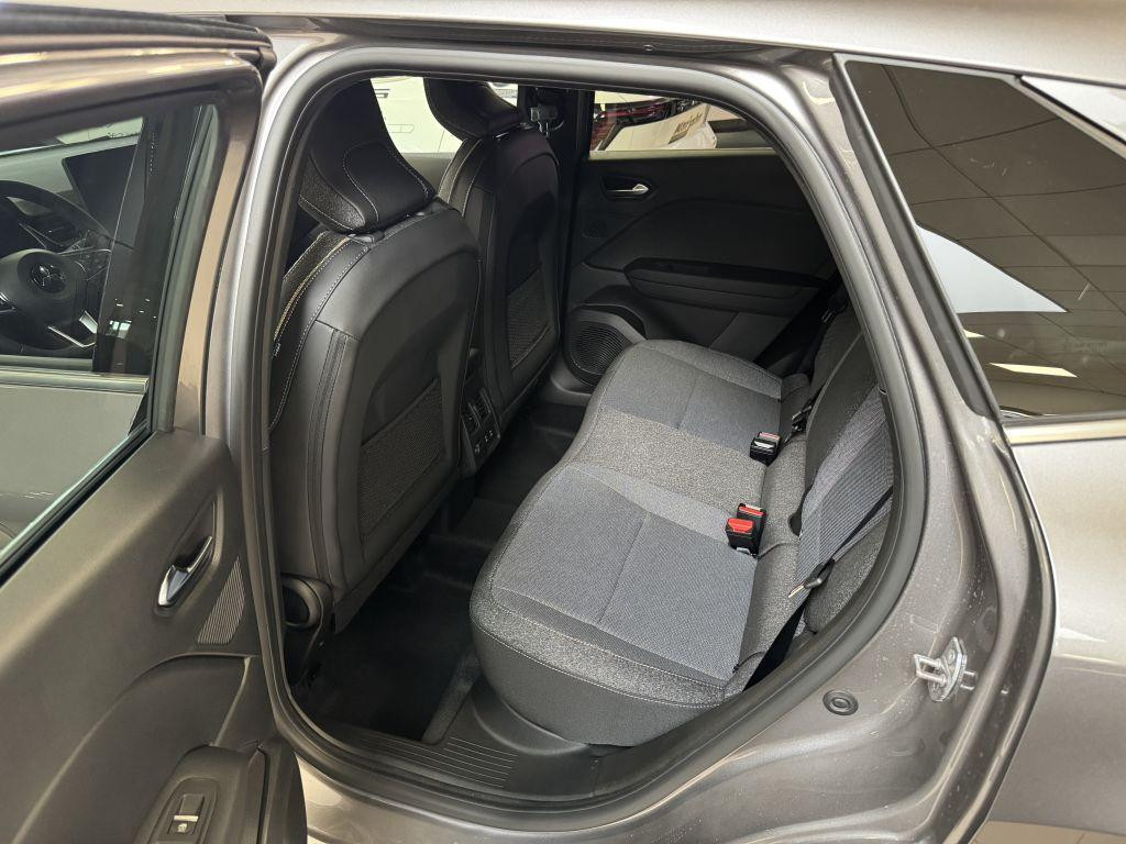 Mitsubishi Grandis