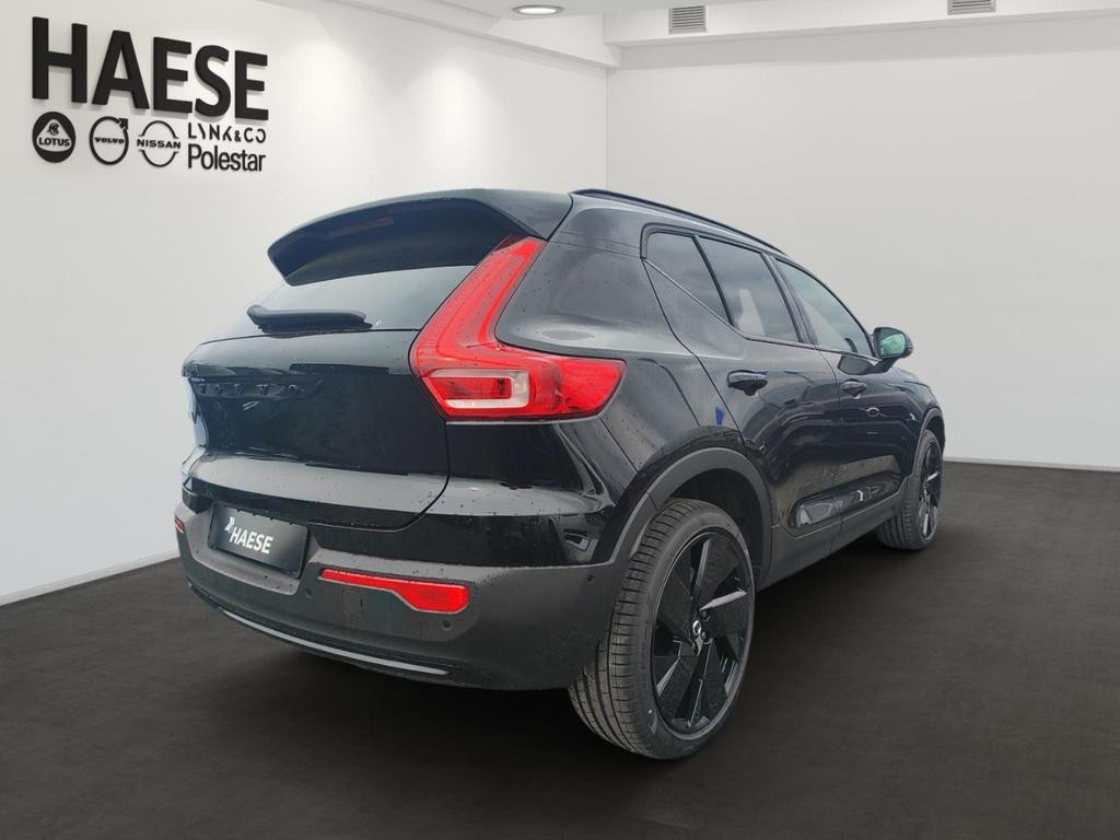 Volvo EX40