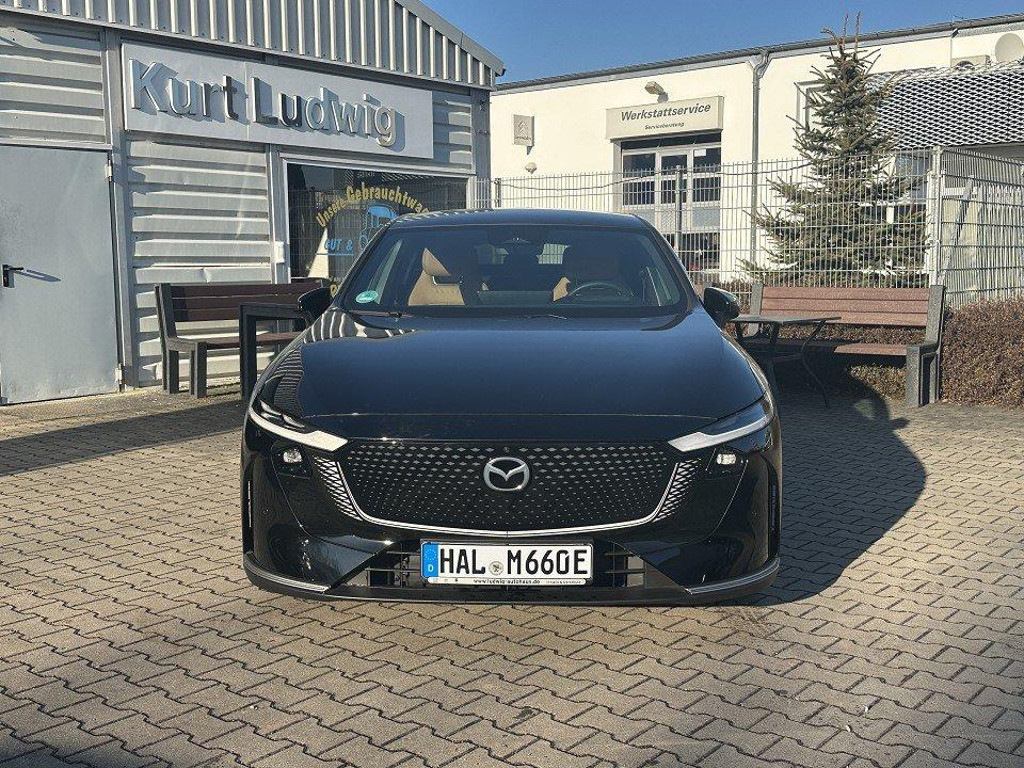 Mazda 6e